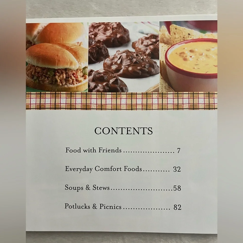 Gooseberry Patch Recipe Collection(2)Slow Cooker and Cupcake, Cookie and Brownie